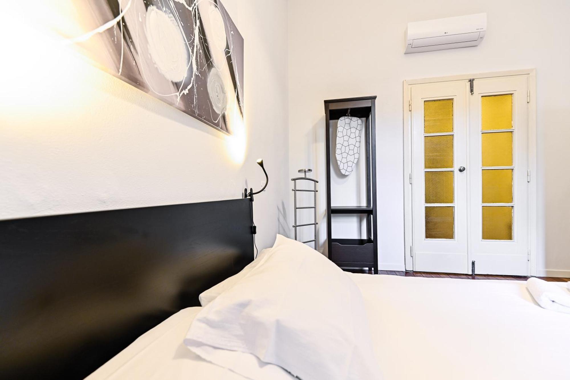 Top Living Apartments - Porta Susa Turin Exterior foto